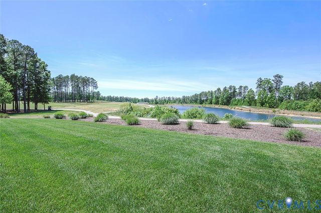 7106 Silverthread Dr, Moseley, VA 23120