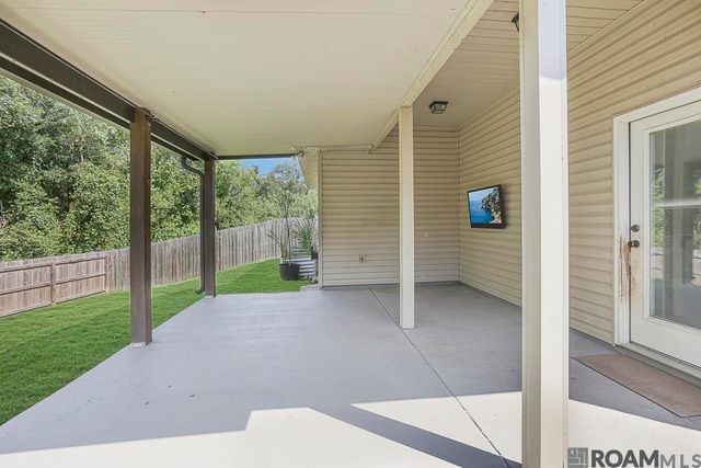 39197 Superior Wood Ave, Gonzales, LA 70737