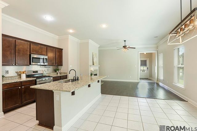 39197 Superior Wood Ave, Gonzales, LA 70737