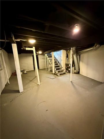 2927 N 55th Street, Kansas City, KS 66104