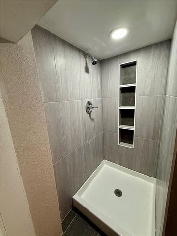 2927 N 55th Street, Kansas City, KS 66104