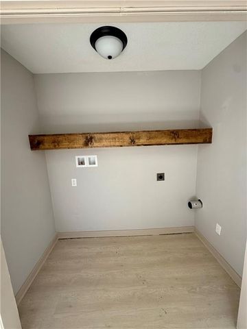 2927 N 55th Street, Kansas City, KS 66104