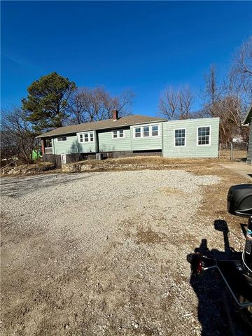 2927 N 55th Street, Kansas City, KS 66104