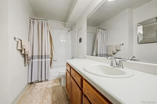 3336 S Ammons Street 12-103, Lakewood, CO 80227