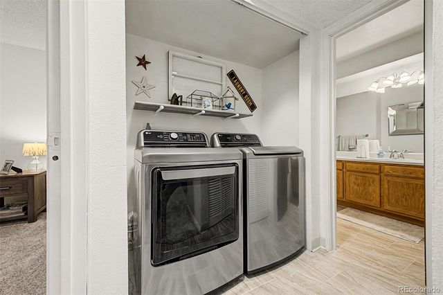 3336 S Ammons Street 12-103, Lakewood, CO 80227
