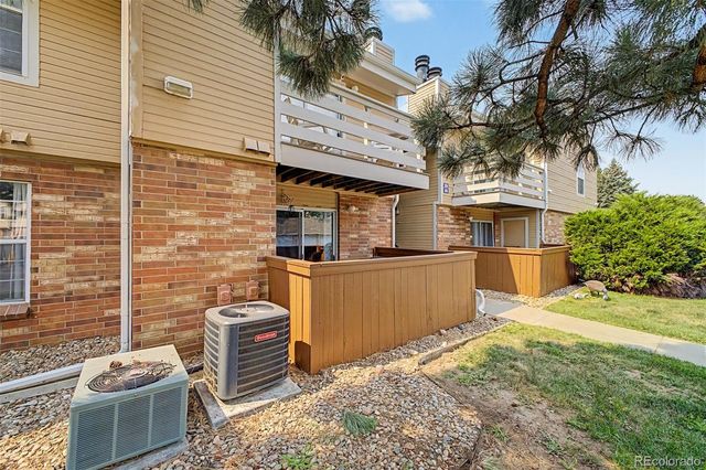 3336 S Ammons Street 12-103, Lakewood, CO 80227