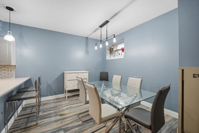235 State St 111, Springfield, MA 01103