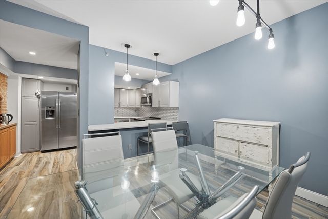 235 State St 111, Springfield, MA 01103