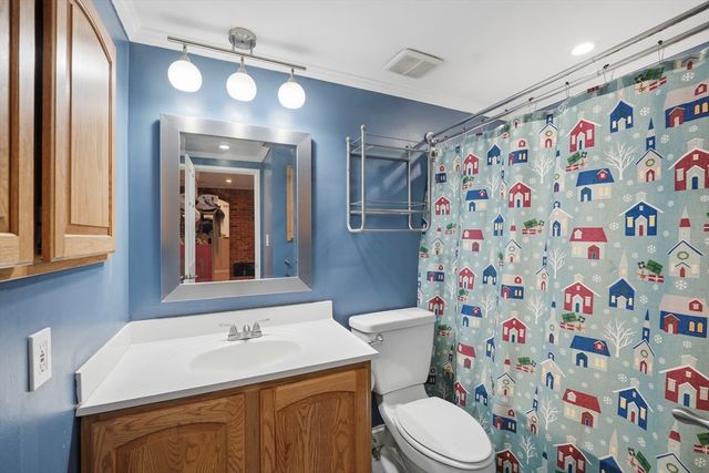 235 State St 111, Springfield, MA 01103