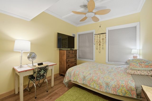 235 State St 111, Springfield, MA 01103