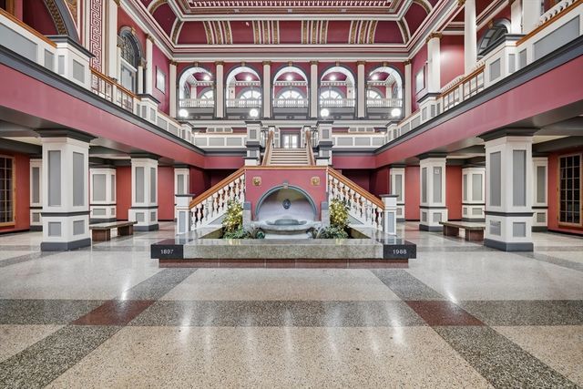 235 State St 111, Springfield, MA 01103