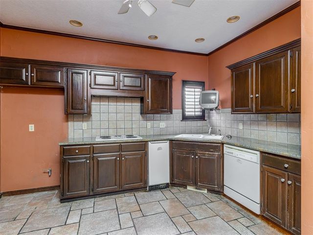 11300 N Pennsylvania Avenue 109, Oklahoma City, OK 73120