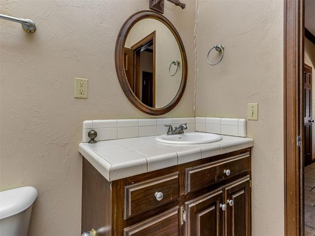 11300 N Pennsylvania Avenue 109, Oklahoma City, OK 73120