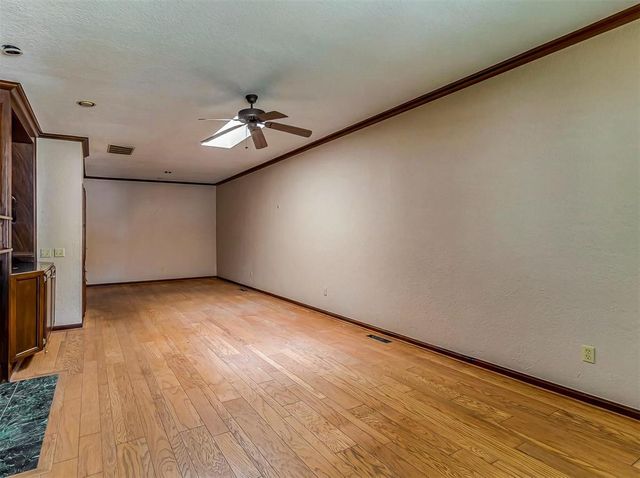 11300 N Pennsylvania Avenue 109, Oklahoma City, OK 73120