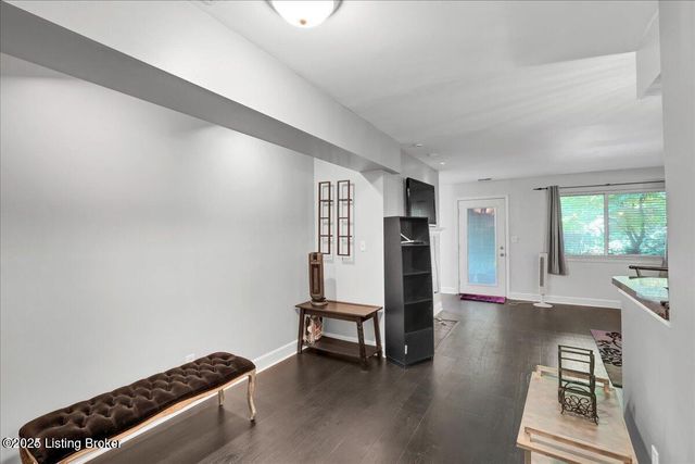 44 Lake Ave, 44, Louisville, KY 40206