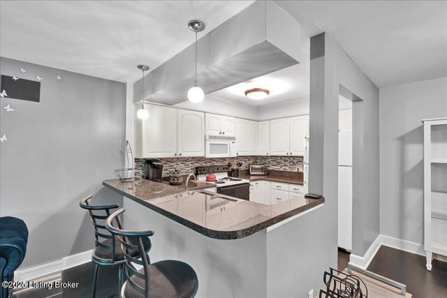 44 Lake Ave, 44, Louisville, KY 40206