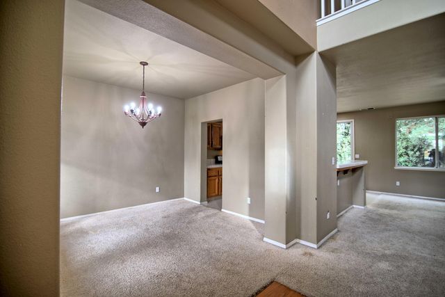 5820 W Lisendra Drive, Visalia, CA 93277