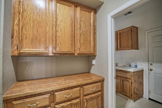 5820 W Lisendra Drive, Visalia, CA 93277