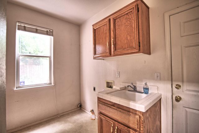 5820 W Lisendra Drive, Visalia, CA 93277