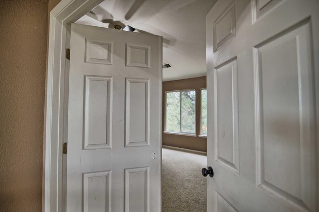 5820 W Lisendra Drive, Visalia, CA 93277