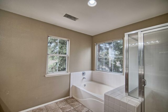 5820 W Lisendra Drive, Visalia, CA 93277