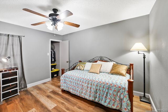 9590 Campton Farms, San Antonio, TX 78250