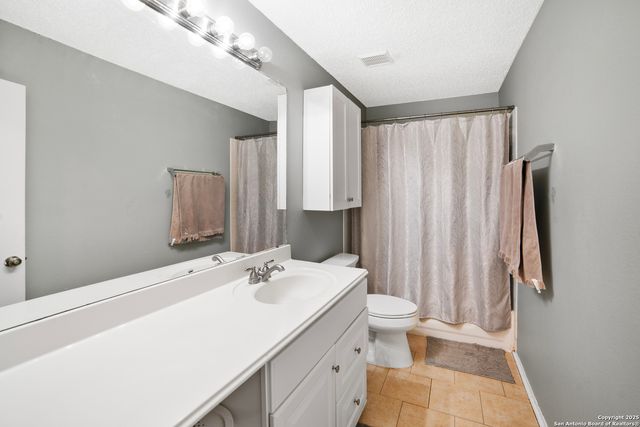 9590 Campton Farms, San Antonio, TX 78250