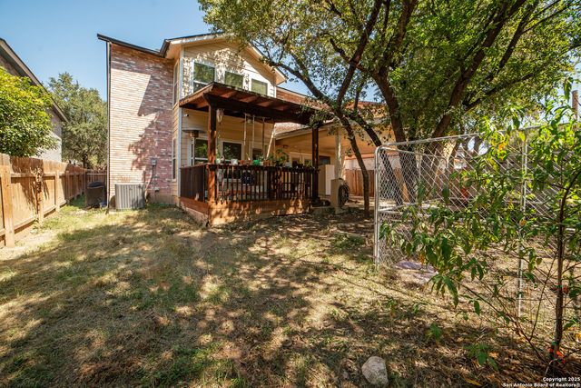 9590 Campton Farms, San Antonio, TX 78250