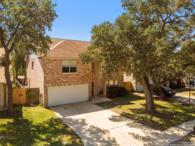 9590 Campton Farms, San Antonio, TX 78250