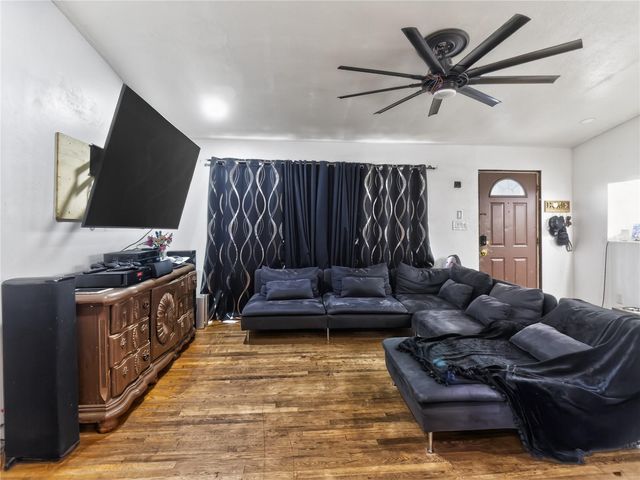 621 18TH STREET, Orlando, FL 32805