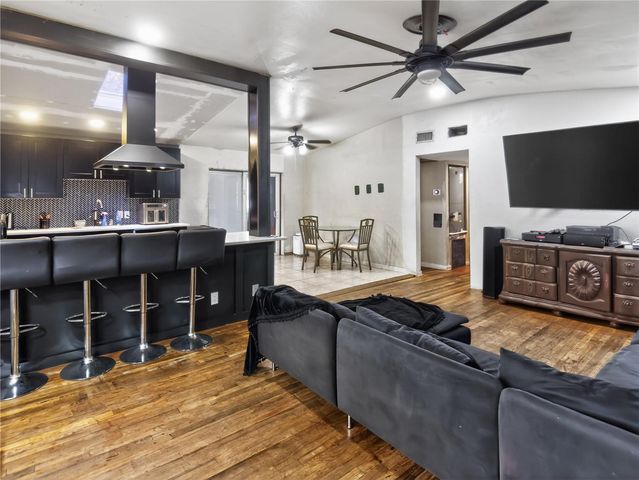 621 18TH STREET, Orlando, FL 32805