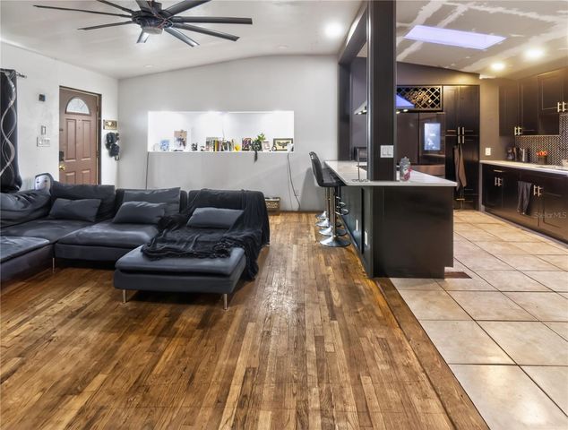 621 18TH STREET, Orlando, FL 32805