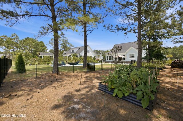 776 Breezewood Drive SE, Bolivia, NC 28422