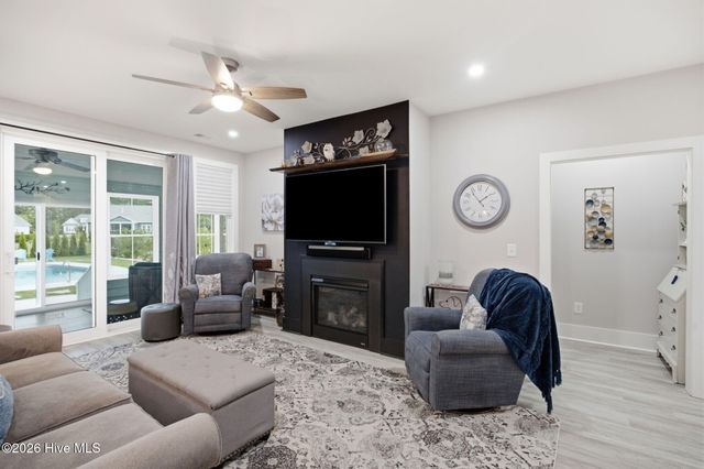 776 Breezewood Drive SE, Bolivia, NC 28422