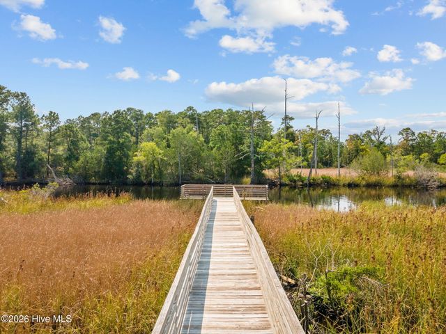 776 Breezewood Drive SE, Bolivia, NC 28422