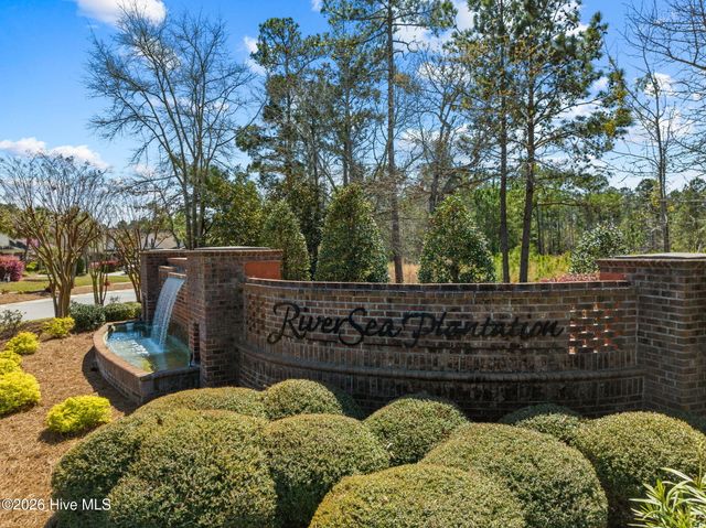 776 Breezewood Drive SE, Bolivia, NC 28422