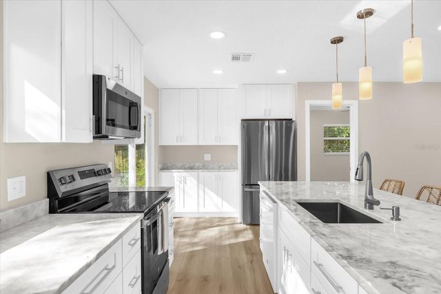 3202 CALUMET DRIVE, Orlando, FL 32810