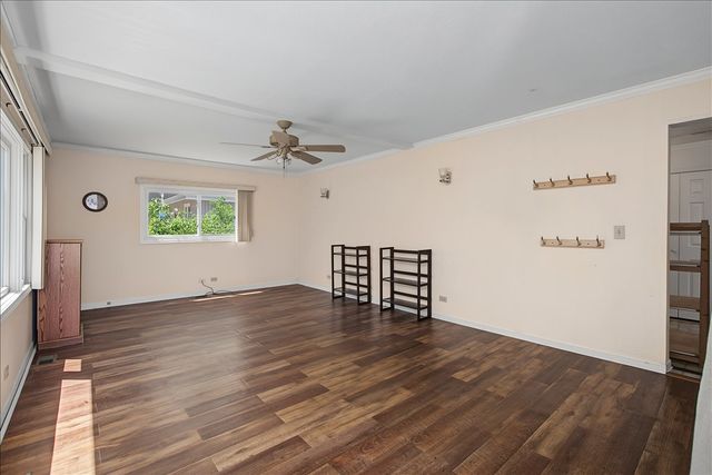 17 S Walnut Street, Palatine, IL 60067