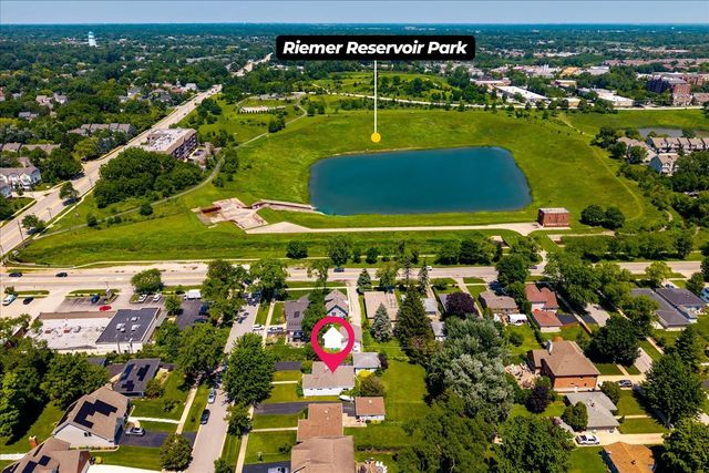 17 S Walnut Street, Palatine, IL 60067
