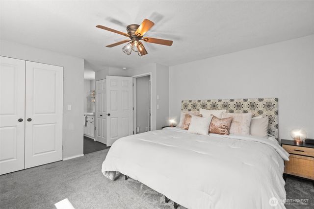 945 SW Moffett Lane, Port Orchard, WA 98367