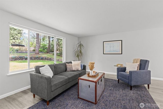 945 SW Moffett Lane, Port Orchard, WA 98367