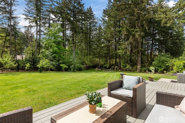 945 SW Moffett Lane, Port Orchard, WA 98367