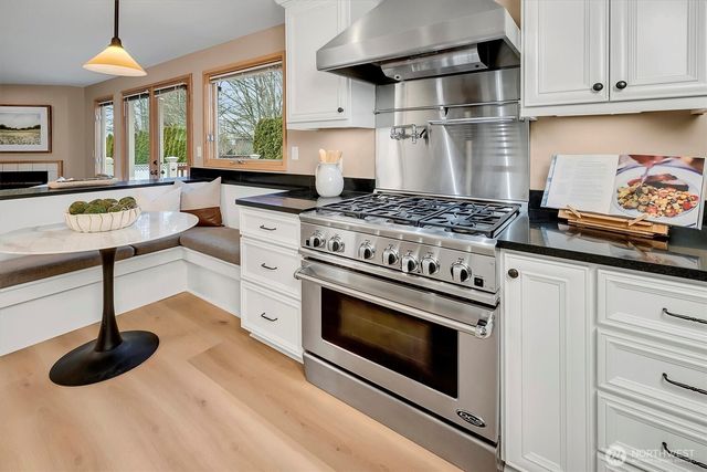 10825 NE 62nd Street, Kirkland, WA 98033