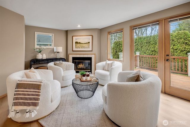 10825 NE 62nd Street, Kirkland, WA 98033