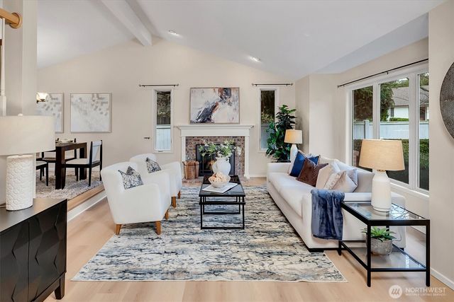 10825 NE 62nd Street, Kirkland, WA 98033