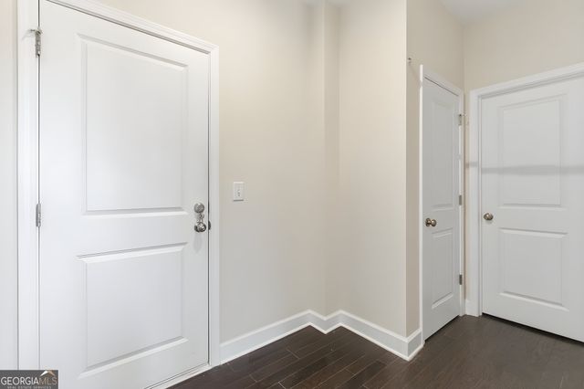 1049 Caruso Drive, Buford, GA 30518