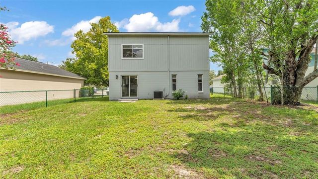 1100 LOWRY AVENUE 69, Lakeland, FL 33801