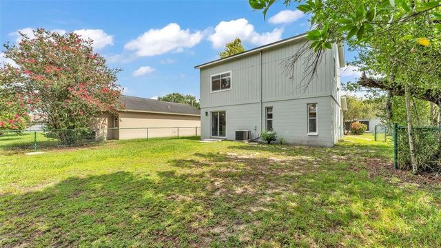 1100 LOWRY AVENUE 69, Lakeland, FL 33801