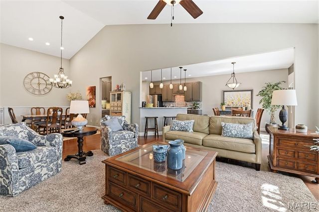 12638 Jane Denny Lane, St Louis, MO 63128