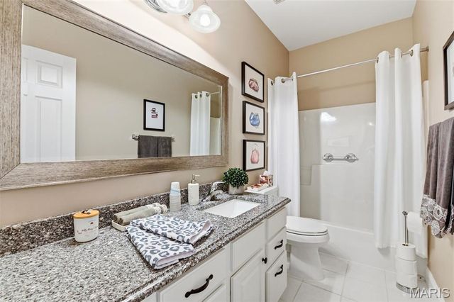12638 Jane Denny Lane, St Louis, MO 63128